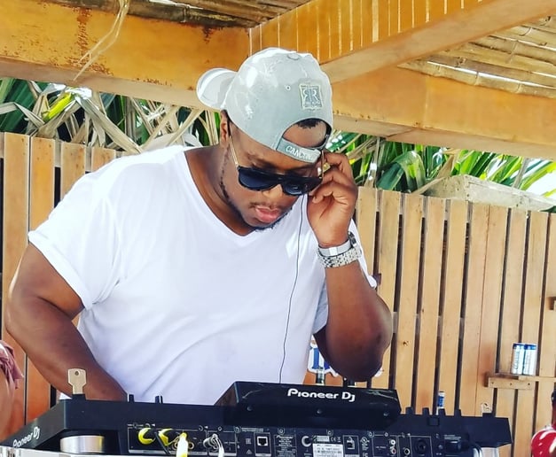 Gallery photo 1 of DJ Sharp
