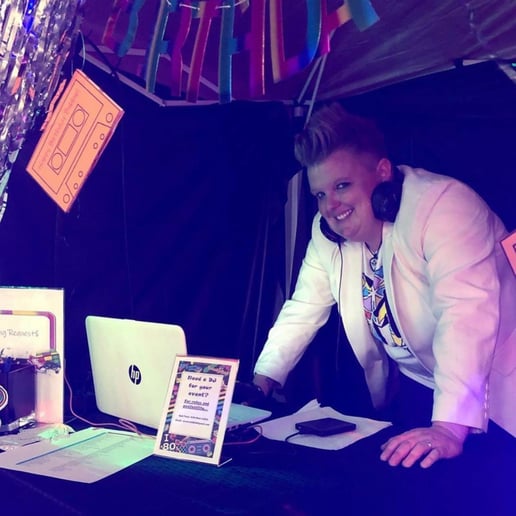 Gallery photo 2 of DJ Shred