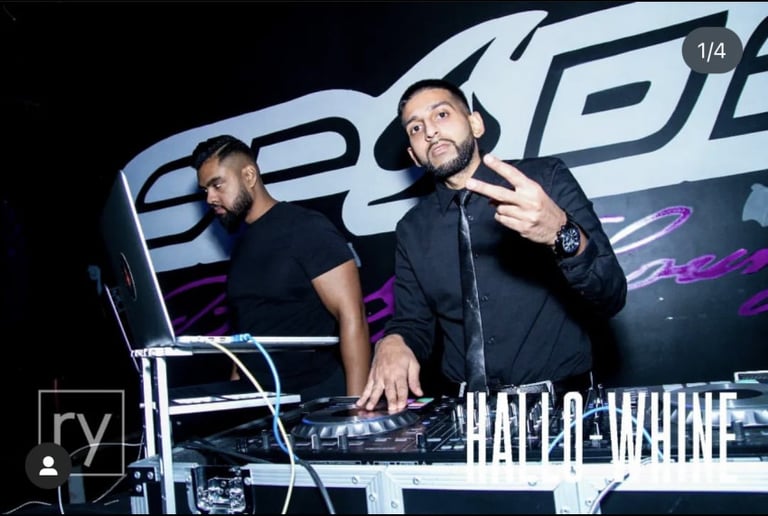 Gallery photo 14 of Dj Sizzle
