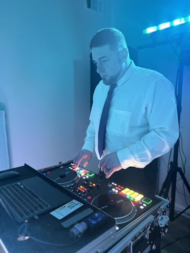Gallery photo 2 of DJ Triplicate