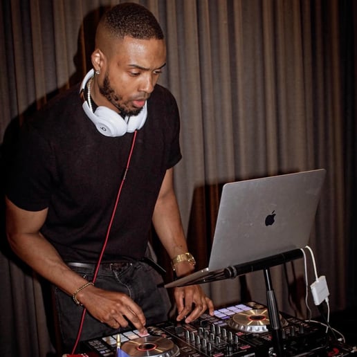Gallery photo 2 of DJ Slick