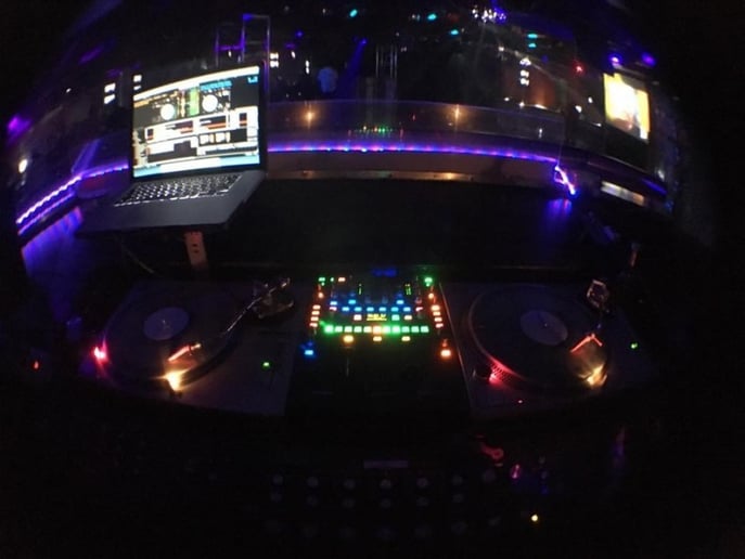 Gallery photo 4 of DJ SlmJmm