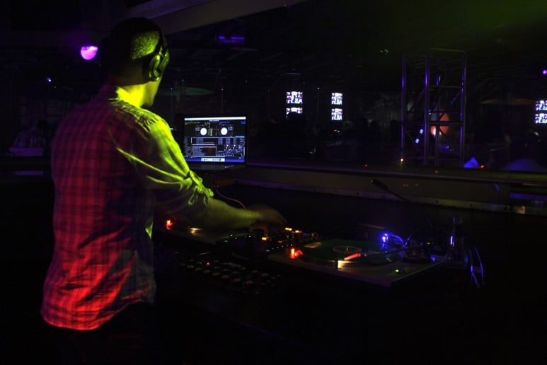 Gallery photo 1 of DJ SlmJmm