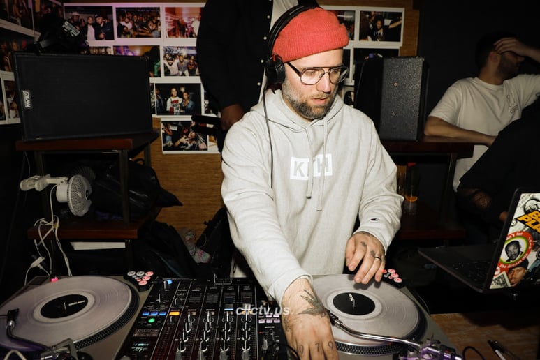 Gallery photo 6 of DJ Snips