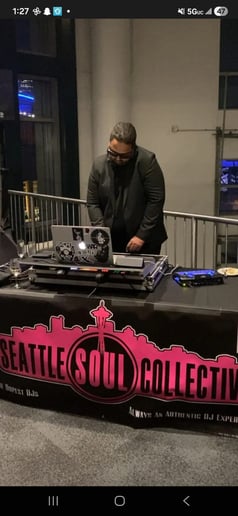 Gallery photo 1 of DJ Soul-P