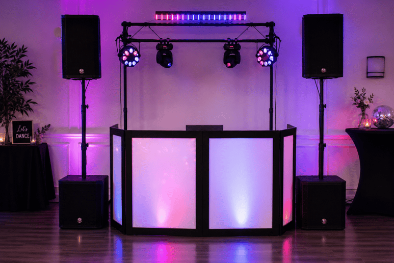 Gallery photo 2 of DJ SoundPhaze Events
