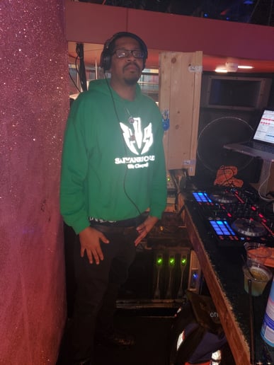 Gallery photo 4 of Dj Special K