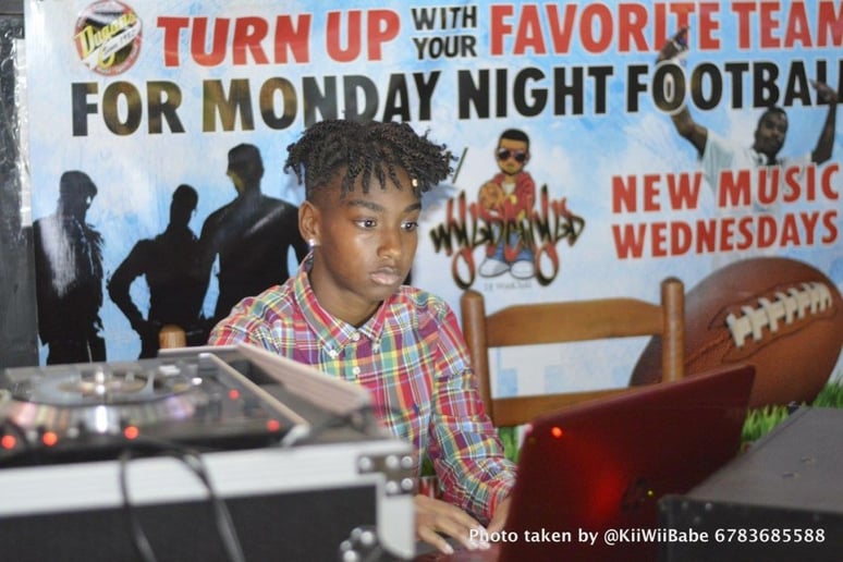 Gallery photo 1 of DJ Squirell