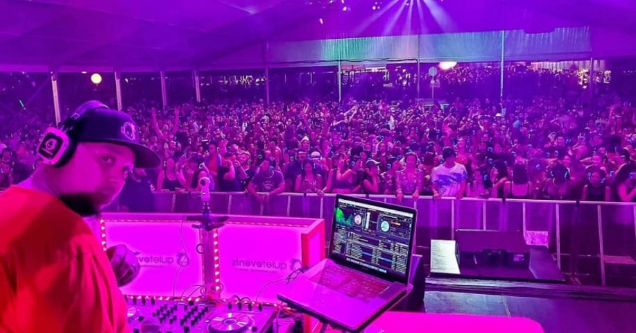 Gallery photo 9 of Dj Steady B.