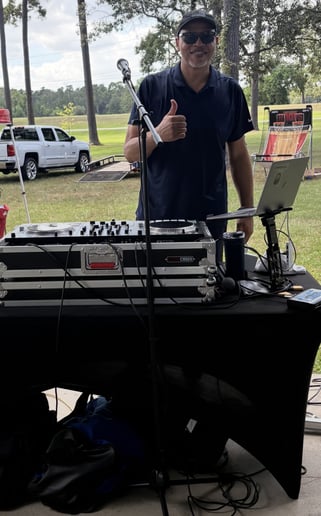 Gallery photo 14 of DJ Strut