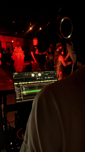 Gallery photo 3 of DJ Studio 37