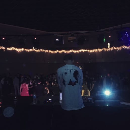Gallery photo 2 of DJ Syx