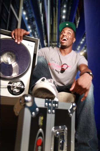 Gallery photo 3 of DJ Tl Smooth