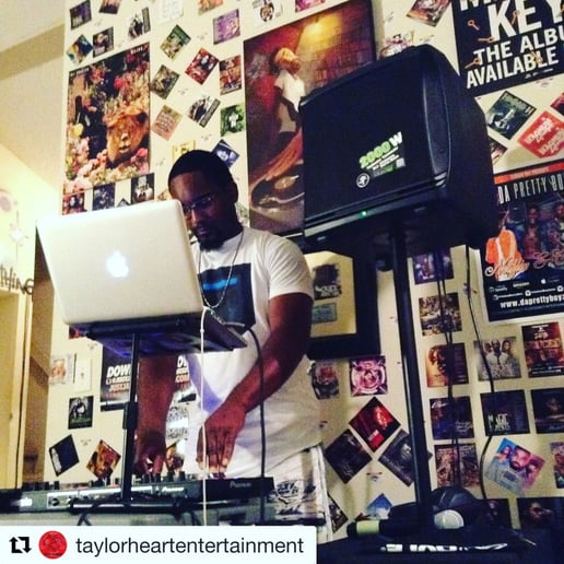 Gallery photo 4 of Dj Tmix 