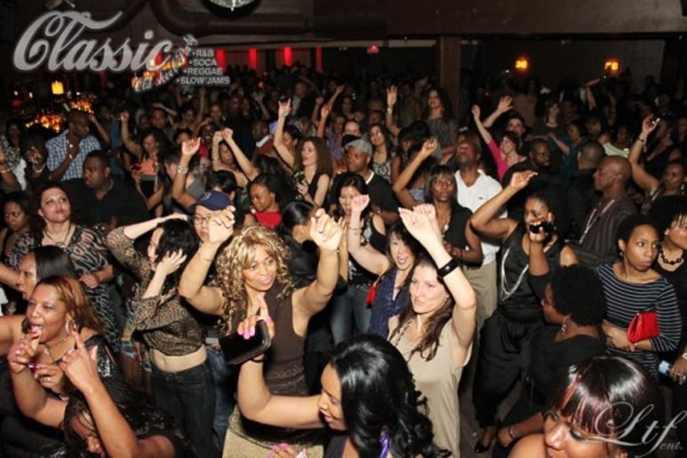 Gallery photo 1 of DJ Tony Cruz
