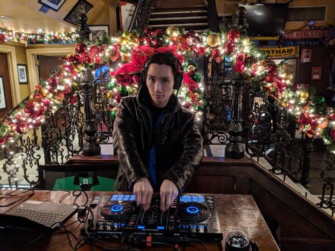 Gallery photo 6 of DJ transaction