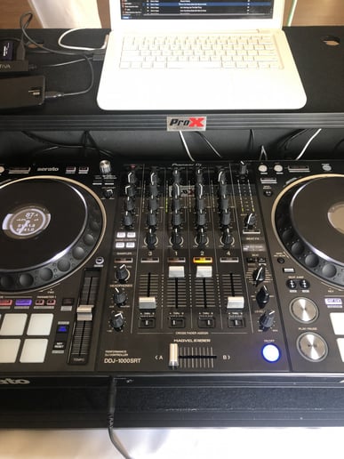 Gallery photo 3 of DJ Tre Love-Love Life Entertainment