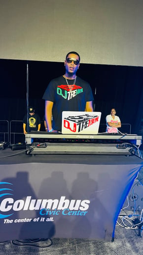 Gallery photo 6 of Dj Tremayne