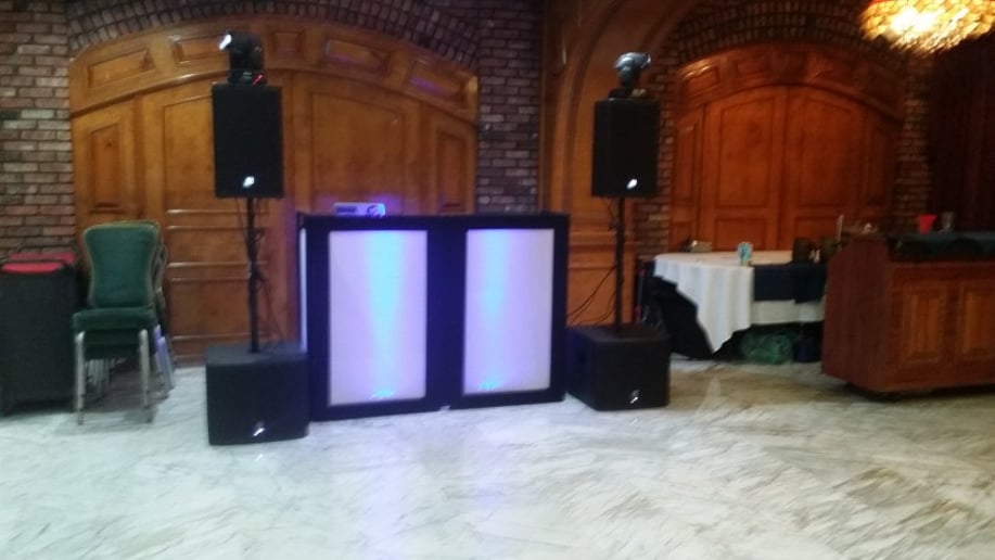 Gallery photo 5 of DJ TwinB