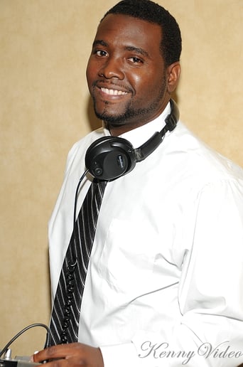 Gallery photo 2 of DJ Uncle Kev (DJ services)