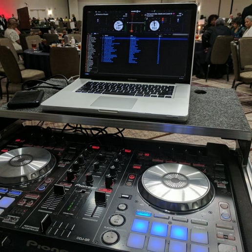 Gallery photo 7 of Perfect Vibe DJ | Sound | Lighting