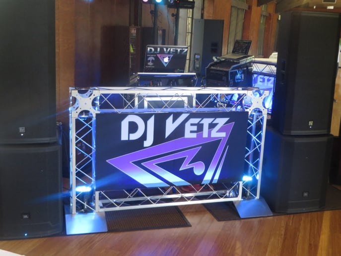 Gallery photo 4 of DJ Vetz