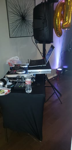 Gallery photo 3 of DJ V.i.c