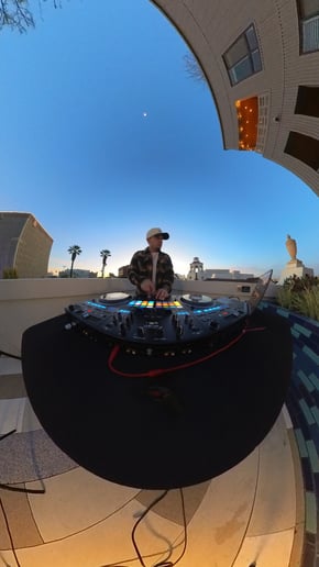 Gallery photo 6 of Dj Wall-E