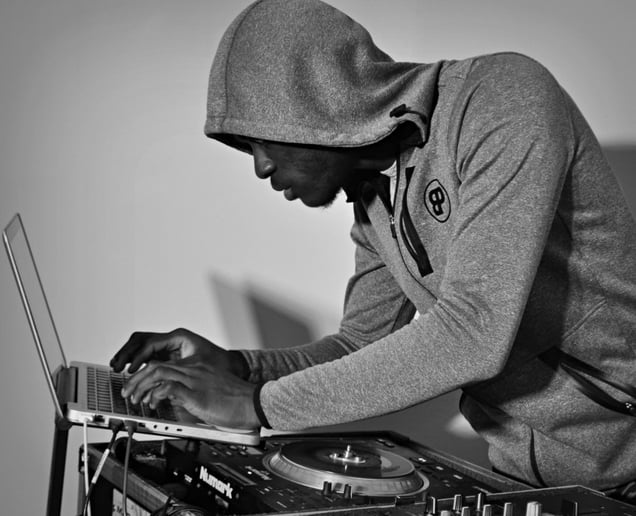 Gallery photo 4 of DJ Wayne Tunes