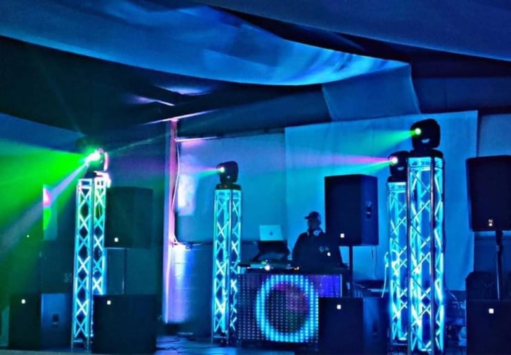 Gallery photo 1 of DJ Willie H.