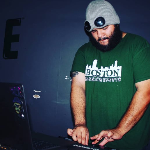 Gallery photo 2 of DJ Wolfbane
