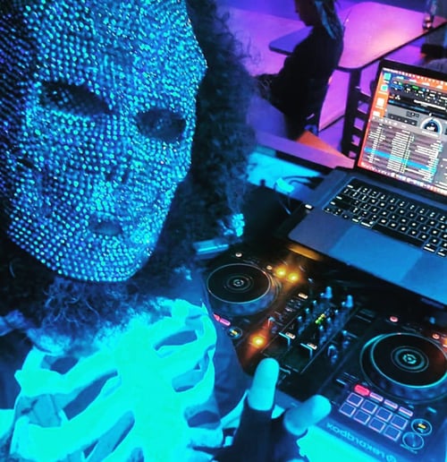 Gallery photo 3 of DJ Wolfbane