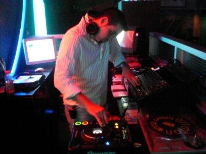 Gallery photo 1 of DJ X Factor