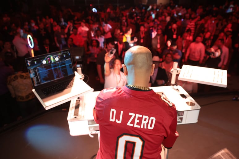 Gallery photo 6 of DJ Zero / Spaded Hearts Entertainment