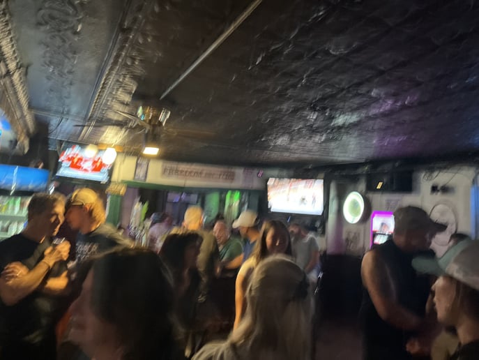 Gallery photo 2 of DJade Karaoke