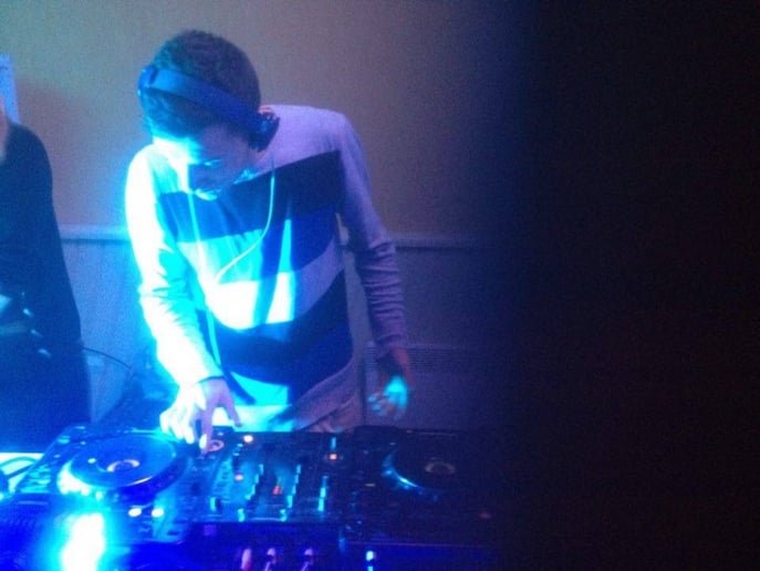 Gallery photo 2 of DjarP
