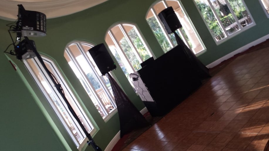 Gallery photo 10 of DJDean