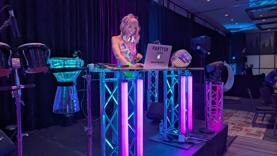 Gallery photo 5 of DJen