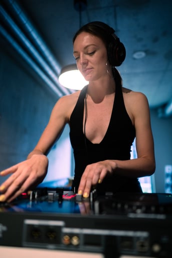 Gallery photo 3 of DJ Karlusha