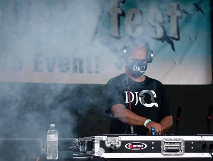Gallery photo 1 of DJQ
