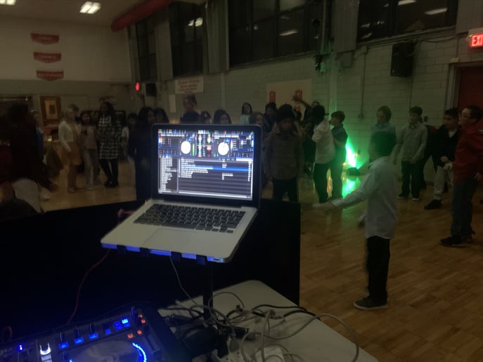 Gallery photo 8 of Djqs1
