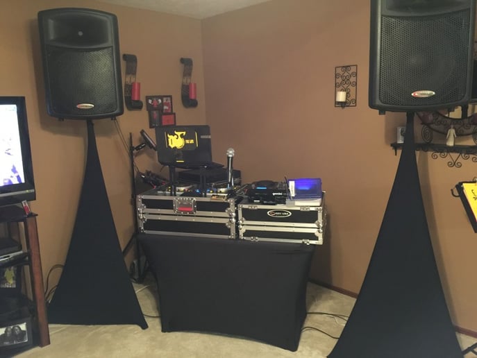 Gallery photo 3 of Djray Young