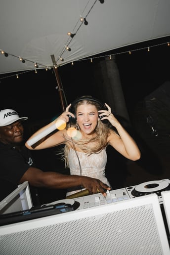 Gallery photo 28 of DJs of Charleston