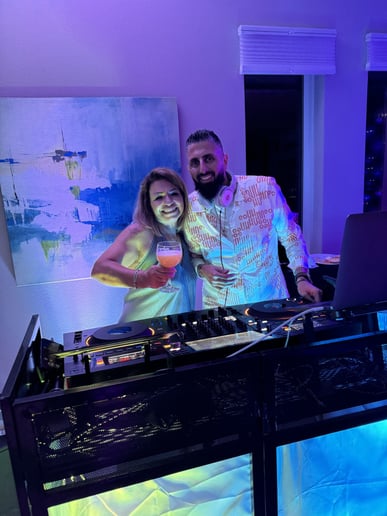 Gallery photo 8 of DJShowMadness