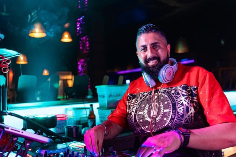 Gallery photo 10 of DJShowMadness