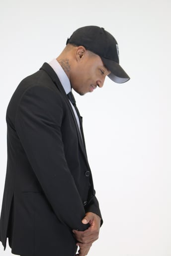 Gallery photo 3 of DJSuitN'Tie