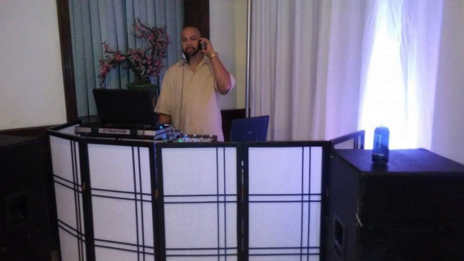 Gallery photo 1 of DJ Sykes Entertainment