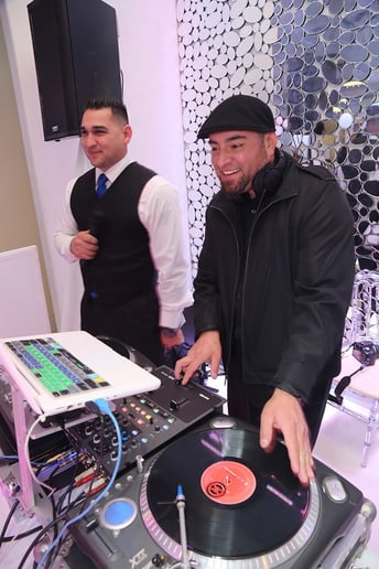 Gallery photo 5 of DJ Taze