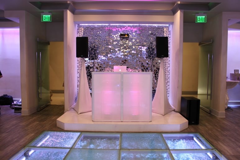 Gallery photo 3 of DJ Taze