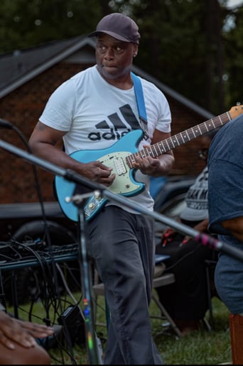Gallery photo 4 of D'kenek (Diverse Connection)